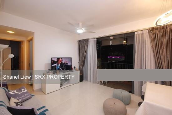 La Fiesta (D19), Condominium #205048511